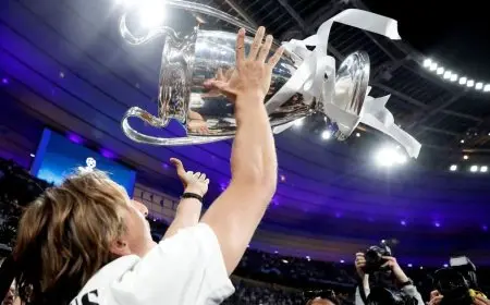 رغم مقاطعة حفل الكرة الذهبية.. ريال مدريد يفوز بجائزة أفضل ناد