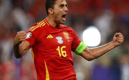 رودري يقلب الطاولة على فينيسيوس وينتزع الكرة الذهبية