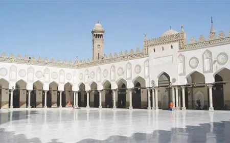 اليوم.. الجامع الأزهر يعقد ملتقاه الأسبوعي حول البناء الأخلاقي وأثره على الاستقرار المجتمعي