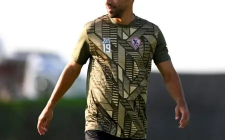 عبد الله السعيد يؤدي تدريبات فردية عقب انتهاء مران الزمالك الجماعي