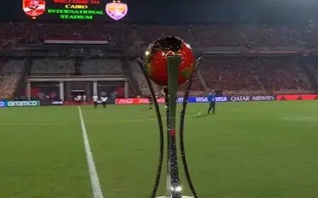 كأس المحيط الهادي يظهر في مباراة الأهلي والعين.. من البطل؟