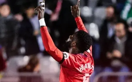 النيجيري إيهيناتشو يقود إشبيلية للفوز بثلاثية في كأس ملك إسبانيا