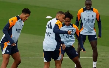 الليغا تطلب من الاتحاد الإسباني تأجيل مباراة فالنسيا وريال مدريد