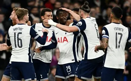 يونايتد يواجه توتنهام.. قرعة ربع نهائي كأس الرابطة الإنجليزية