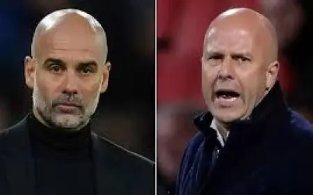 جوارديولا ينافس سلوت على مدرب الشهر في البريميرليج