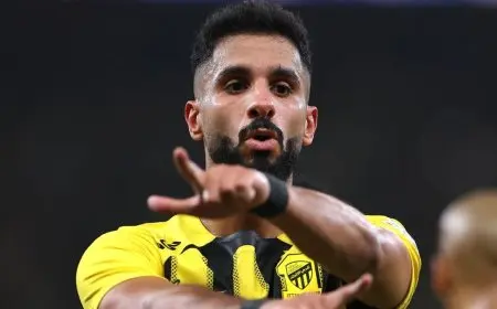 الاتحاد يُضيق الخناق على الهلال بهدف الشهري في ديربي جدة