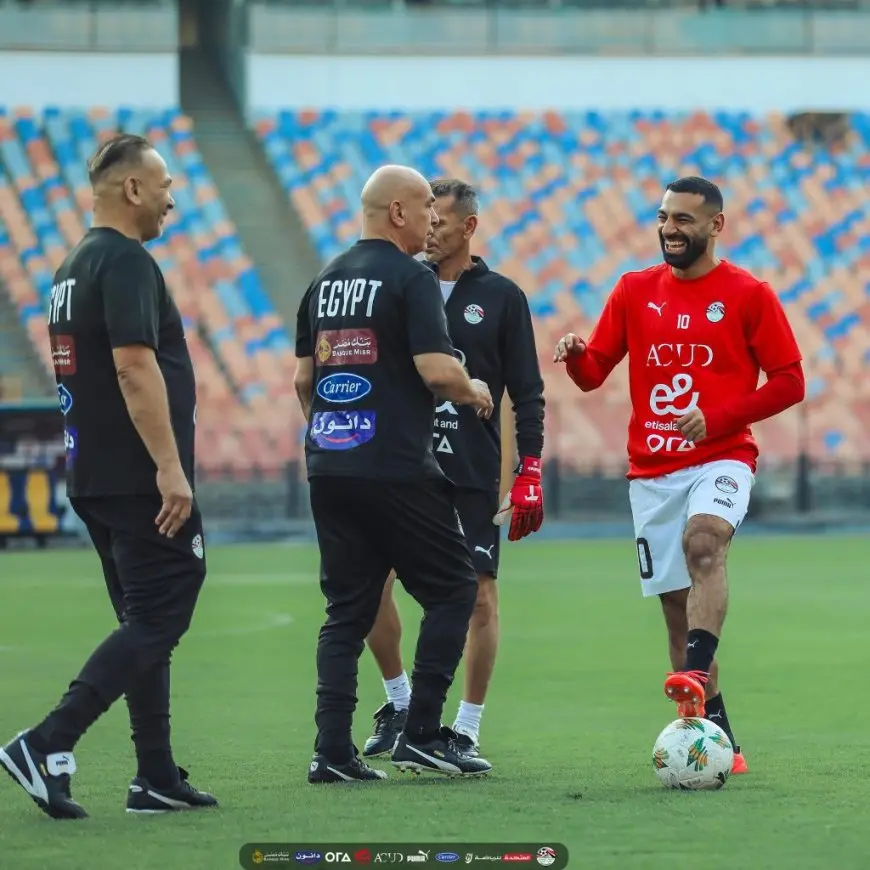 تفاصيل جلسة محمد صلاح مع الاعبين قبل ساعات من مباراة مصر وموريتانيا