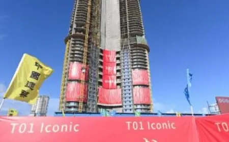 وزير الإسكان يكشف تفاصيل تنفيذ الهيكل الخرساني لأطول برج على ساحل البحر المتوسط