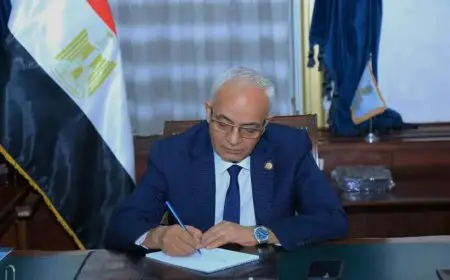 مجهول ينتحل شخصية وزير التربية والتعليم السابق ويطلب أموالاً من المتابعين