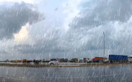 الأرصاد تحذر سكان مطروح من سحب رعدية مصحوبة بأمطار غزيرة