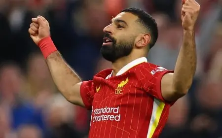 صلاح يثير الشكوك حول مستقبله مع ليفربول برسالة غامضة