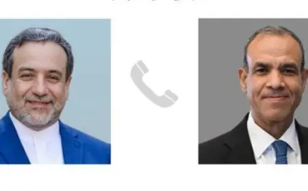 اتصال هاتفي بين وزير الخارجية ونظيره الإيراني.. ما تفاصيله؟