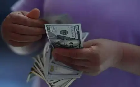 سيارات ومحمول ومجوهرات.. قائمة بـ13 سلعة غير أساسية سمح المركزي بتدبير الدولار لاستيرادها