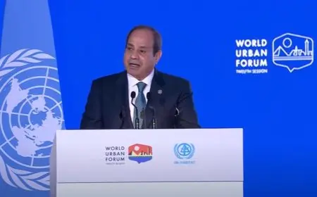 الرئيس السيسي يعلن إطلاق الاستراتيجيتين الوطنيتين للمدن الذكية وللتحضر الأخضر