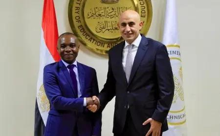 وزير التعليم يبحث تعزيز جودة تدريس اللغة الفرنسية مع وزير الدولة الفرانكفونية والسفير الفرنسي