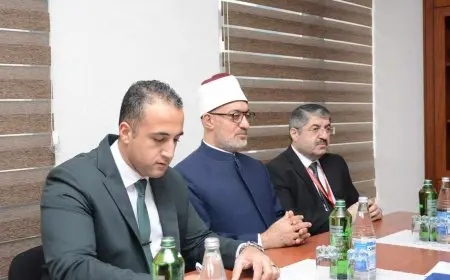 المفتي يلقي محاضرة حول الإنسان في المنظور الحضاري الإسلامي بمعهد أذربيجان للعلوم الدينية
