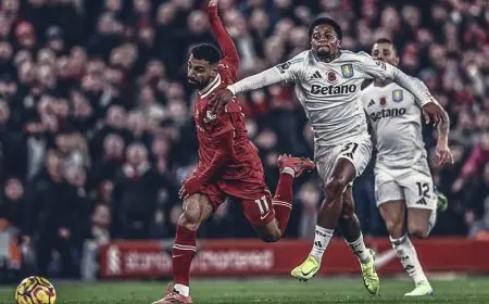 محمد صلاح يسجل ويقود ليفربول للفوز على أستون فيلا بثنائية