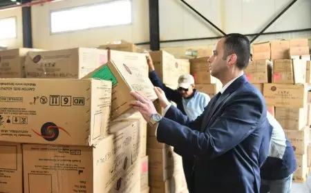نائب وزير الصحة يتفقد إدارة التموين الطبي بـ العباسية