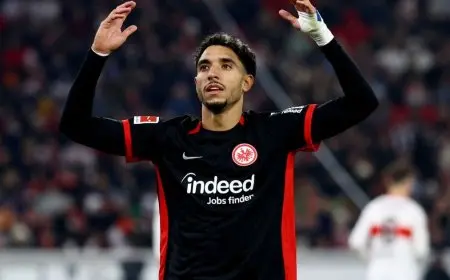 مرموش يعادل صلاح وينفرد برقم آخر في مواجهة شتوتغارت