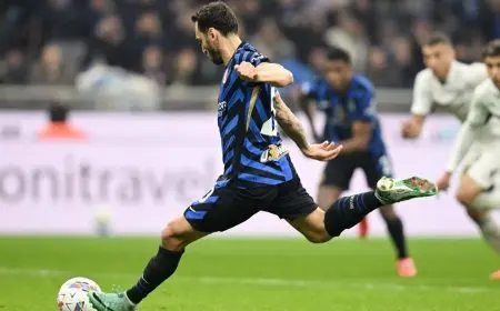 إنزاغي: إنتر كان يستحق الفوز على نابولي ولم أتوقع هذا الأداء