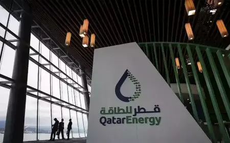 “قطر للطاقة” توقع اتفاقية للاستحواذ على حصة في امتياز شمال الضبعة