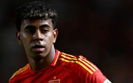 ماذا قال دي لا فوينتي عن غياب يامال عن إسبانيا للإصابة؟