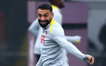 “الأفضل في العالم” وكيل صلاح يجذب إدارة ليفربول بلغة الأرقام