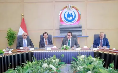 وزير الصحة يترأس المجموعة الوزارية لدراسة موضوع “الشباب والذكاء الاصطناعي.. الفرص والتحديات”