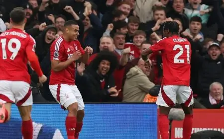 مدافع نوتنغهام الشاب يُسيل لعاب ريال مدريد وبرشلونة