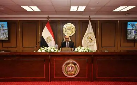 وزير العدل يجتمع برؤساء المحاكم الابتدائية والاقتصادية ويشدد على سرعة انجاز الدعاوى