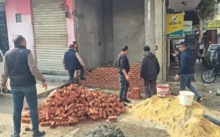 حي مصر القديمة يتصدى لأعمال البناء المخالف ويزيلها في المهد