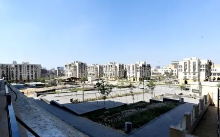 وزير الإسكان ومحافظ القاهرة يتفقدان موقف تنفيذ مشروع تطوير منطقة سور مجري العيون