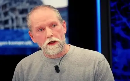 العالم الهولندي يحذر من كارثة بشرية بسبب اقتران الكواكب.. ماذا سيحدث غدا؟