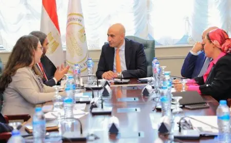 عبد اللطيف يناقش مع فريق الشراكة العالمية لتعزيز التعاون في قطاع التعليم قبل الجامعي