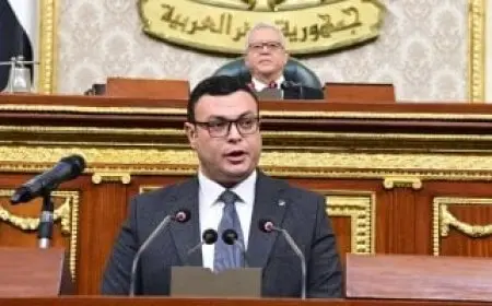 وزير الإسكان يكشف أمام تفاصيل الاستراتيجية الشاملة لتنظيم النمو السكاني