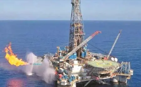 رئيس الحكومة يكشف موعد عودة إنتاج حقل ظهر إلى معدلاته الطبيعية