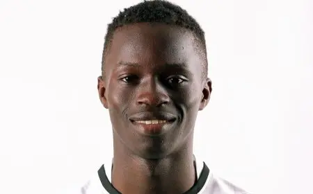 قارن نفسه بنيمار ورونالدو.. وانتهى به الأمر خلف القضبان