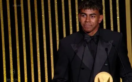 برشلونة يربط نجمه لامين يامال بعقد طويل الأمد