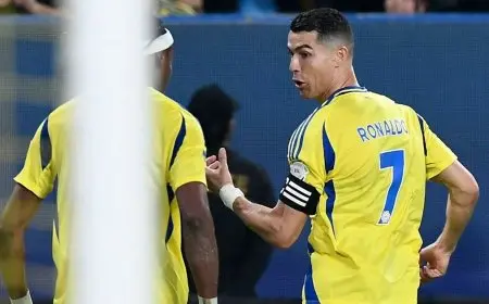 رونالدو يستغل الحظ ويسجل الهدف 911 في مسيرته