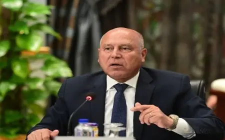 وزير الصناعة والنقل يبحث مع المستثمرين الصناعييين بالمنوفية العقبات التي تواجههم