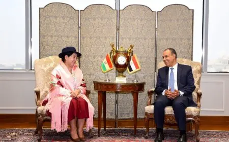 وزير الخارجية والهجرة يعقد جولة مشاورات سياسية مع نظيرته البوليفية