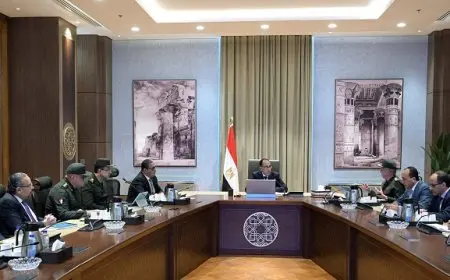 مدبولي يتابع موقف المشروعات التى تنفذها الهيئة الهندسية للقوات المسلحة