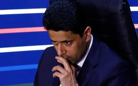 بايرن يعتذر عن لافتات الهجوم على رئيس باريس سان جيرمان