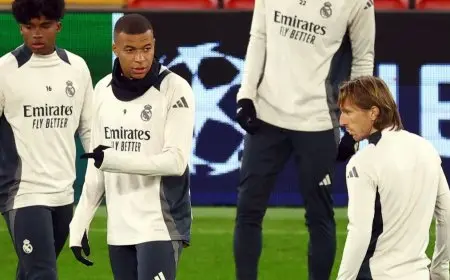 بعد الهزيمة أمام ليفربول.. رسالة خاصة من مودريتش لمبابي