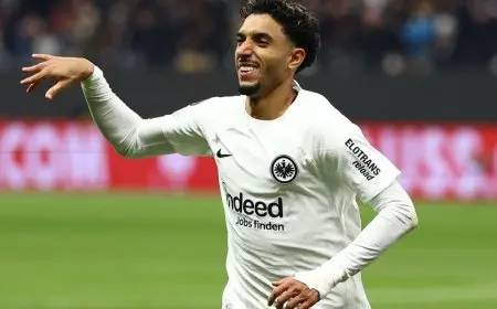 هل ينتقل النجم المصري عمر مرموش إلى ليفربول؟