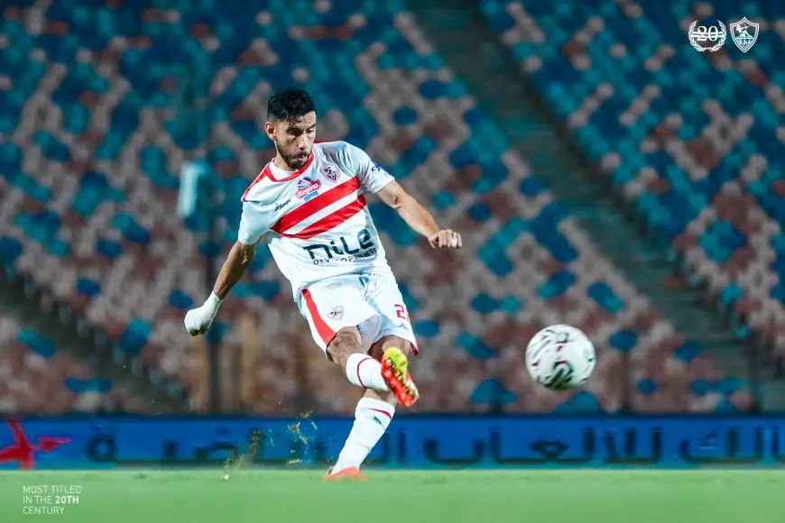 ناصر ماهر يتوج بجائزة أفضل لاعب فى مباراة الزمالك والبنك الأهلي