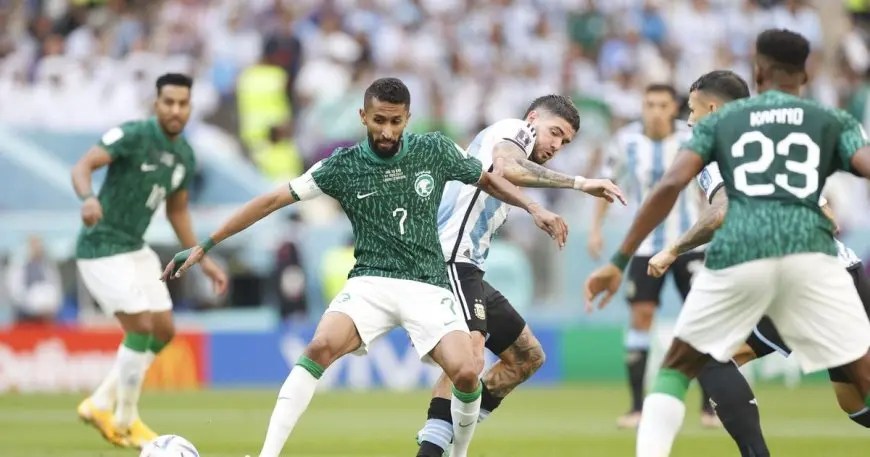 إصابة سلمان الفرج بالرباط الصليبي توجّه ضربة للمنتخب السعودي ونيوم