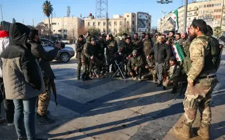 خبير عسكري: الجيش السوري يواجه ميليشيات إرهابية مجهزة بأسلحة متطورة