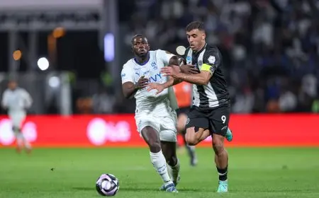 الهلال يحقق فوزا صعبا على الشباب بديربي الرياض