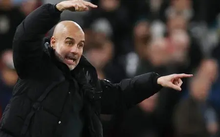 جوارديولا يرد على مشجعي ليفربول بطريقة مثيرة وكأنه مورينيو